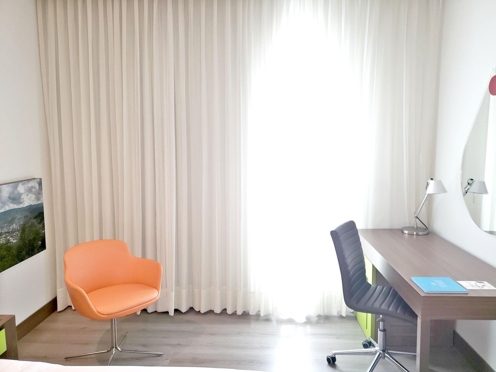Hampton By Hilton Yopal Otel Dış mekan fotoğraf