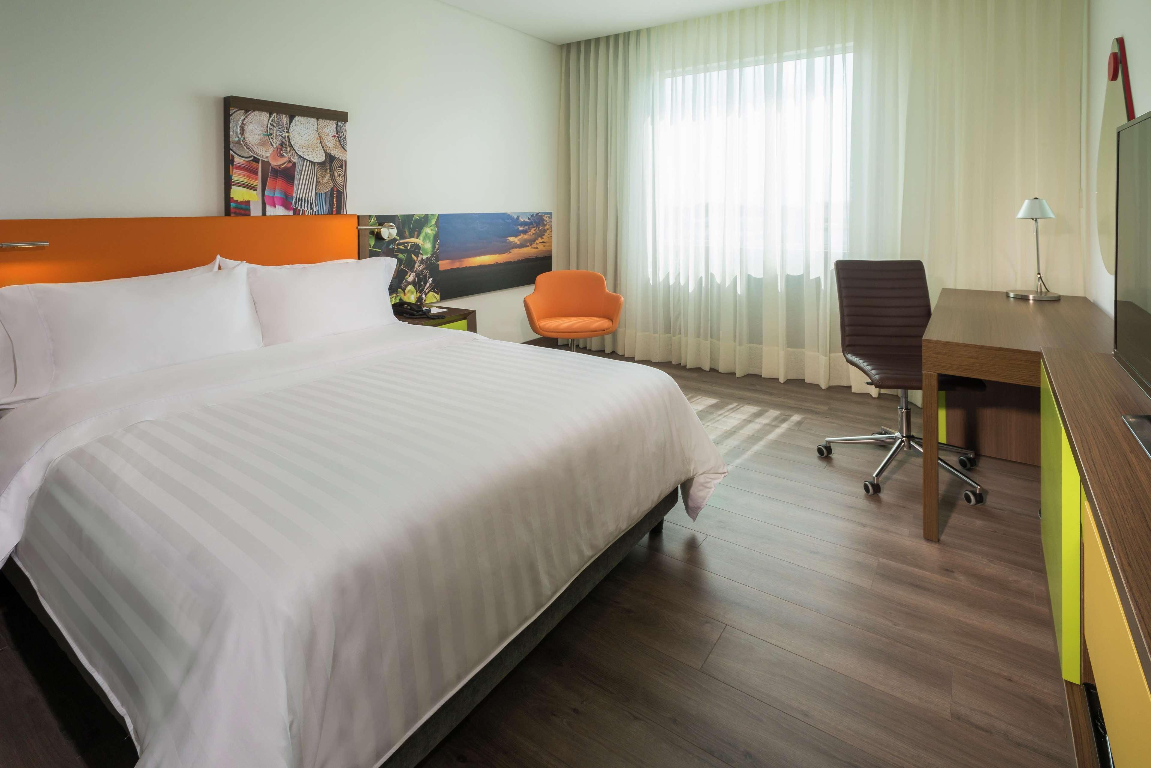 Hampton By Hilton Yopal Otel Dış mekan fotoğraf