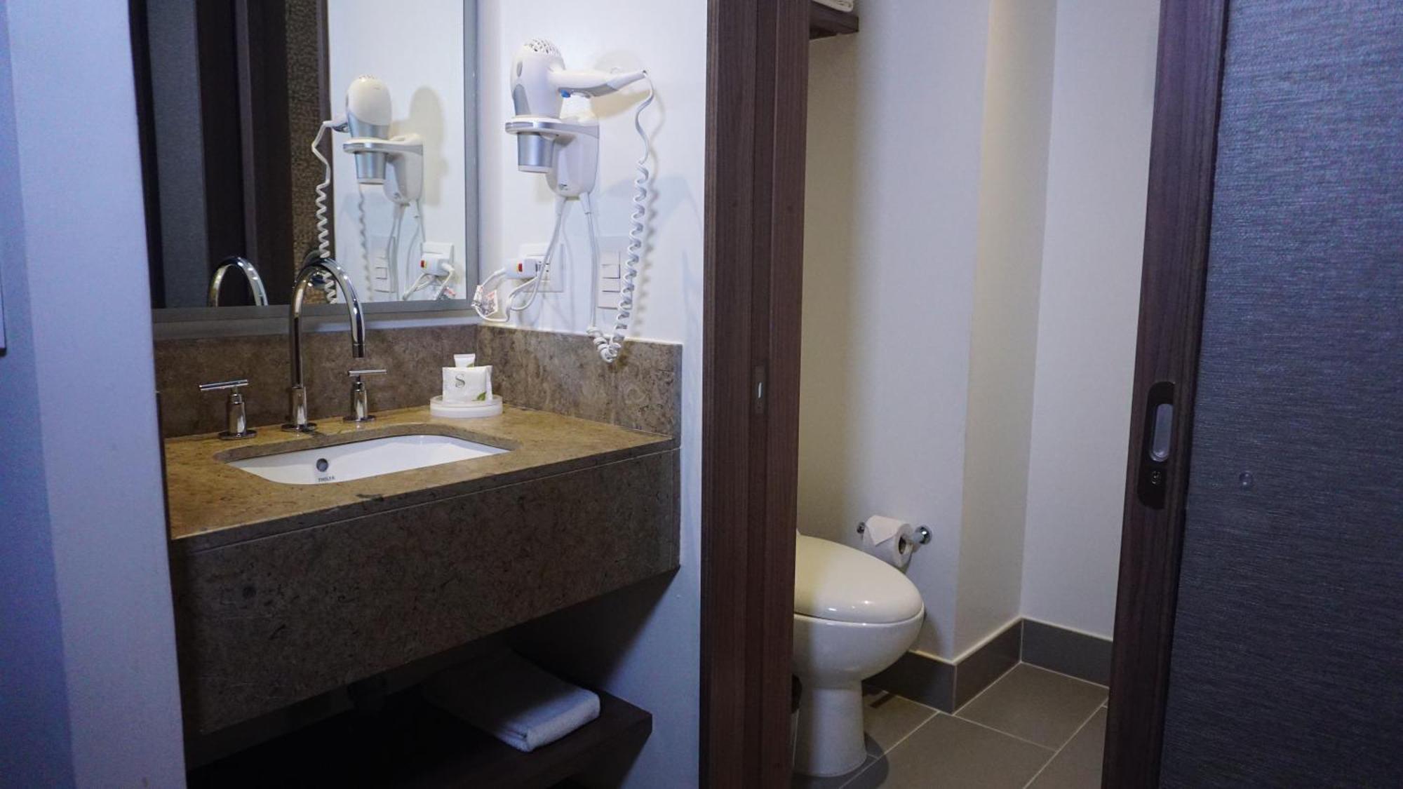Hampton By Hilton Yopal Otel Dış mekan fotoğraf