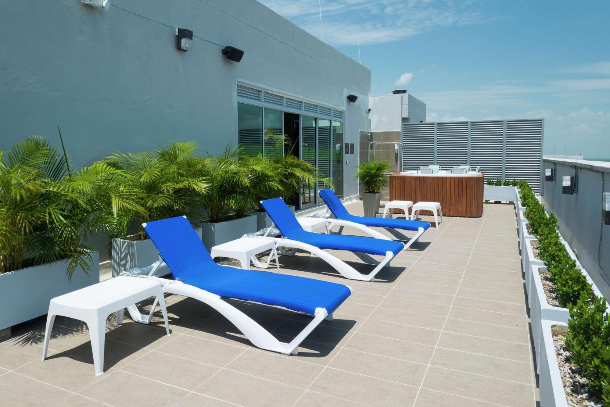 Hampton By Hilton Yopal Otel Dış mekan fotoğraf