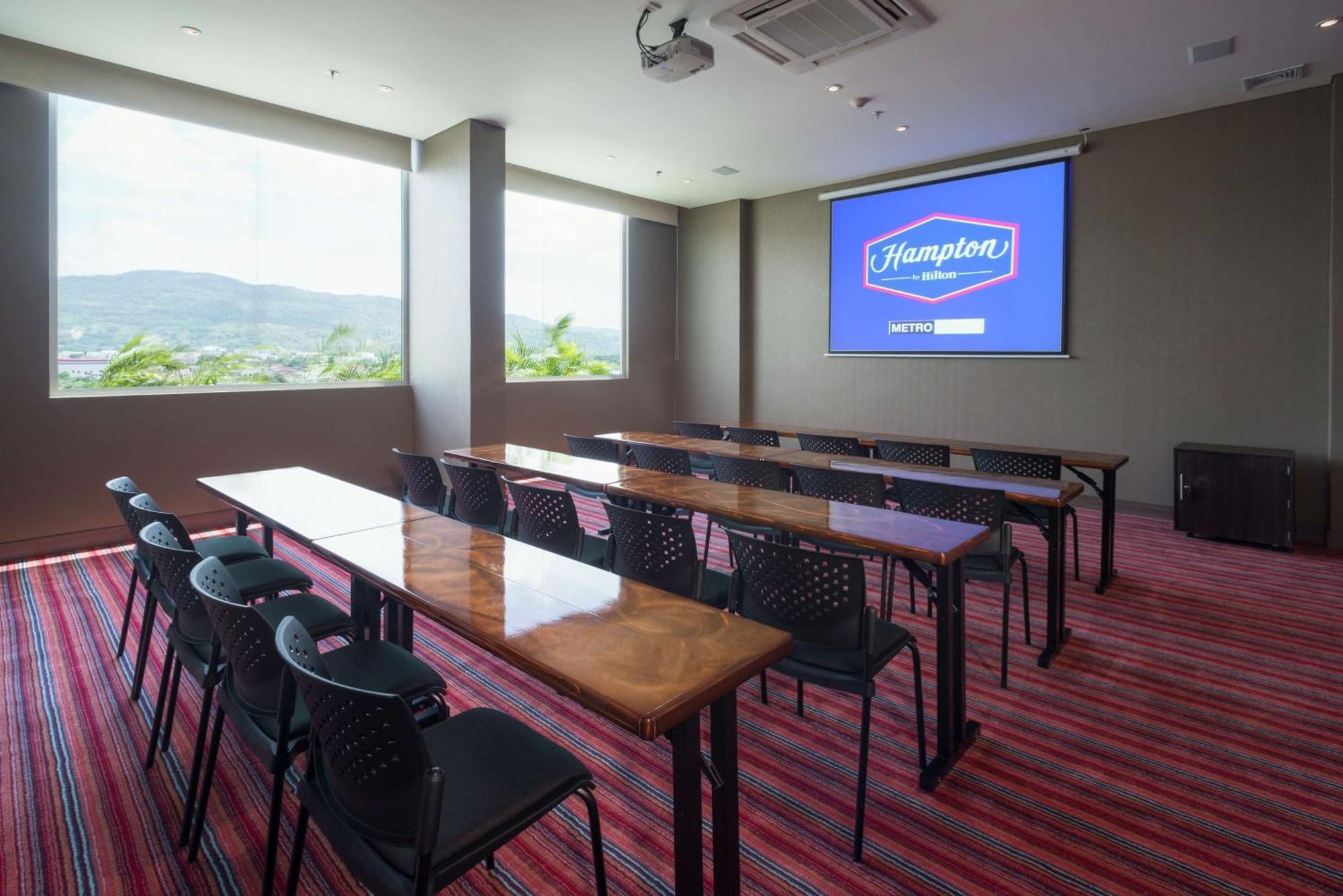 Hampton By Hilton Yopal Otel Dış mekan fotoğraf