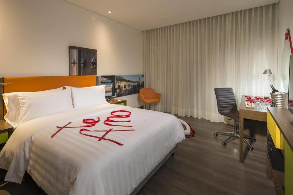 Hampton By Hilton Yopal Otel Dış mekan fotoğraf